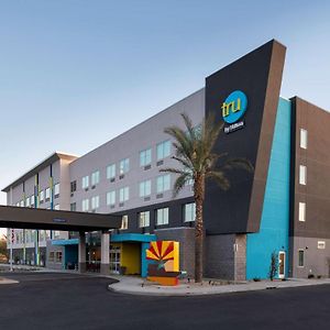 Tru By Hilton Phoenix Glendale Westgate Hotel Exterior photo