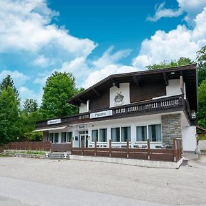 Attractive Apartment With Terrace Kirchbichl Exterior photo