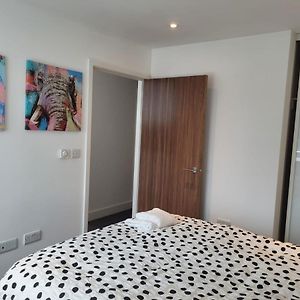 2Br Chic London Sleep 9 Bp7 Apartment Exterior photo