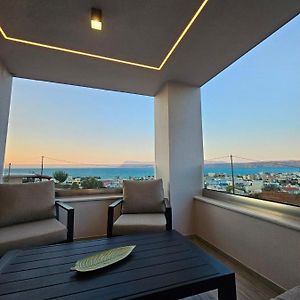 Calm & Dreamy Luxury Apts Apartment Pirgos  Exterior photo