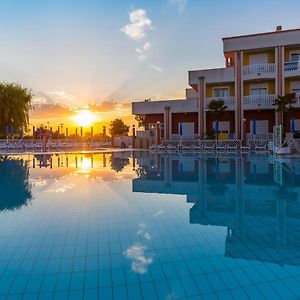 Hotel Olympus Caorle Exterior photo