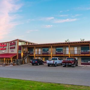 Redford Motel Port Alberni Exterior photo