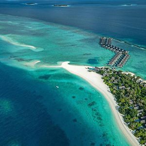 Four Seasons Resort Maldives At Landaa Giraavaru Milaidhoo Exterior photo