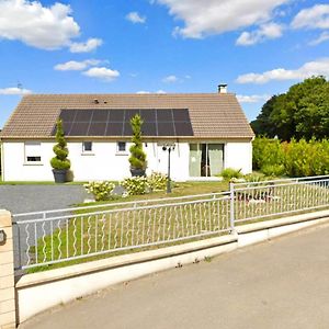 Maison De Charme A Fretoy Le Chateau Avec Jardin Et Jacuzzi Villa Exterior photo