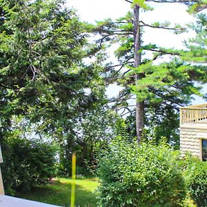 Varney Point Studio Hotel Gilford Exterior photo