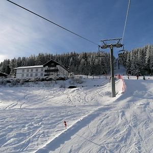 Alpengasthof Fernblick Hotel Moenichkirchen Exterior photo