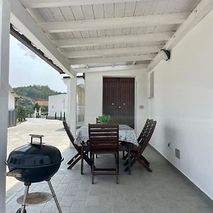 Villa Claudia - Appartamento A Crotone Exterior photo