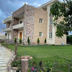 Vila Llaigar Alioma: Mediterranean Oasis near Sphinx Airport Villa 'Ezbet Sharikat Wardan Exterior photo