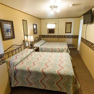 Sunset Rv Park And Motel Belle Fourche Exterior photo