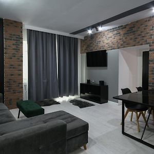 The Living Dream - Jacuzzi, 150Mp Apartment Cluj-Napoca Exterior photo
