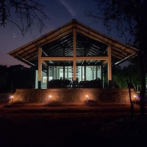 Forest Edge Bungalow - Wilpattu Hotel Galkadawala Exterior photo