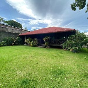 Chalet Mahina Villa Exterior photo