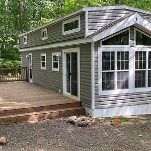 Lincolnwood Tiny House 14 Villa Birchwood Exterior photo