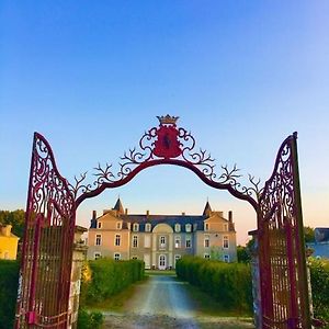 La Chambre Verte - Chateau De La Chauveliere Apartment Joue-sur-Erdre Exterior photo