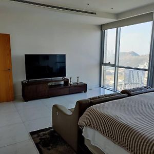 Penthouse Liu East Piso 35 Valle Oriente Apartment Monterrey Exterior photo