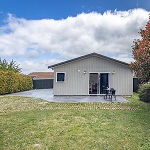 Hilltop Hideaway - Taupo Holiday Home Exterior photo