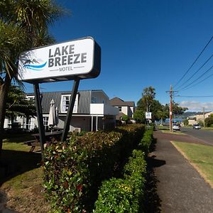 Lake Breeze Motel Taupo Exterior photo