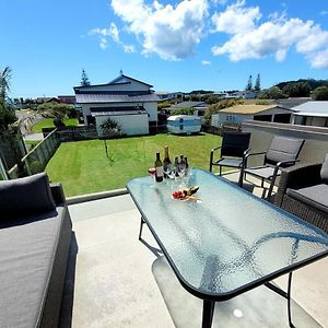 Hosts On The Coast - Home By The Sea Whitianga Exterior photo