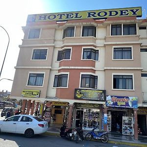 Hotel Rodey, Huaquillas Exterior photo