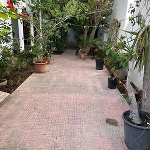 Furnished Studio Apartment Dar el Ouzir Exterior photo