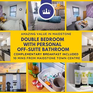Luxurious Double Rooms With Private Bath And Free Breakfast, Wi-Fi Maidstone Exterior photo