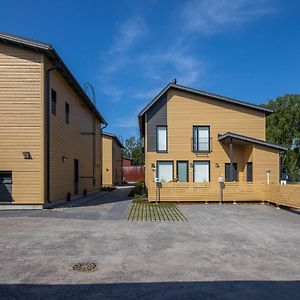 Private Room In The Shared Detached House. Vantaa Exterior photo