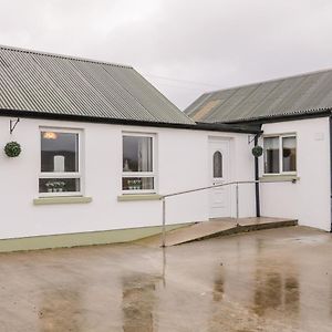 Fintan'S Apartment Carndonagh Exterior photo