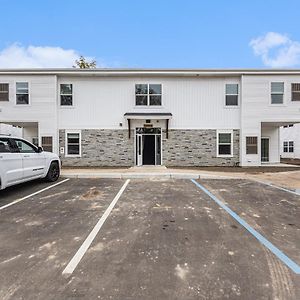 Upscale Abode - Brand New Corporate Apt Downtown Apartment Grand Rapids Exterior photo