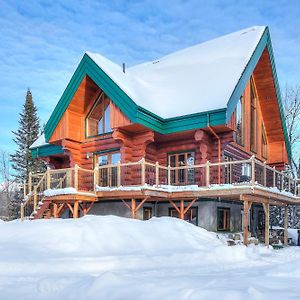 Tremblant Acces Lac Et Riviere Spa Billard Foyer Jaccuzi Fireplace Pool Table Lake And River Access Lac Superieur Exterior photo