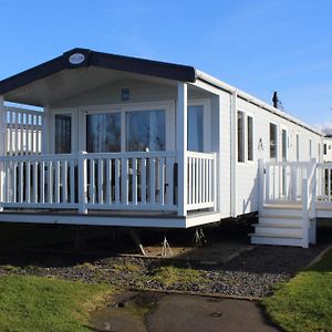 Cjs Family Caravans Hotel Ayr Exterior photo