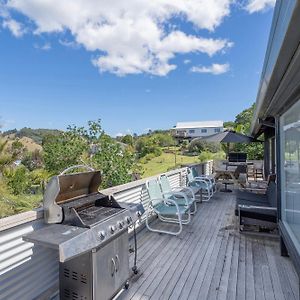 Perfect Picture On Haddon Villa Whitianga Exterior photo