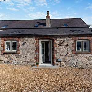 The Stables-Cilcain Villa Exterior photo