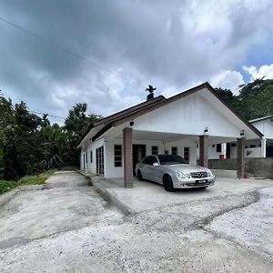 Vienna Home Pantai Cenang  Exterior photo