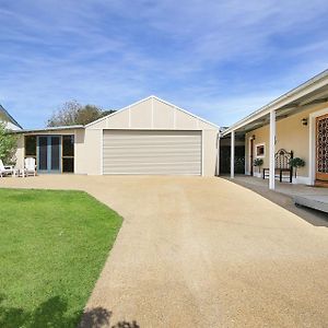 Orchard House Villa Beechworth Exterior photo