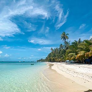 Infinite Lagoon Hotel Mandhoo Exterior photo