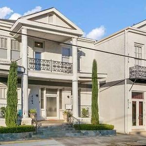 Timeless Elegance Historic Nola Haven 2Bd Apartment New Orleans Exterior photo