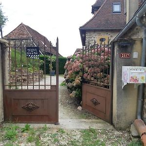 Le Gite Le Miel Du Perigord Vert Villa Dussac Exterior photo