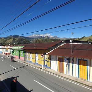 Hostal Perla Del Norte Hotel Murillo  Exterior photo