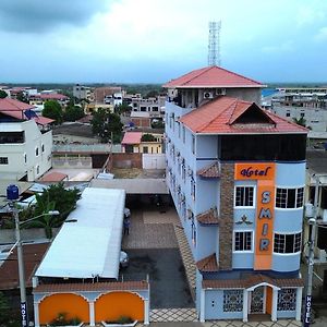 Hotel Smir, Huaquillas Exterior photo