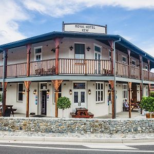 Royal Hotel Kew Exterior photo