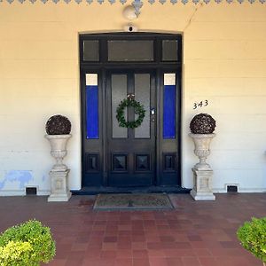 Murrumburrah Arthouse Apartments Harden Exterior photo