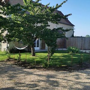 Maisonnette Renovee Et Son Jardin Villa Chatellerault Exterior photo