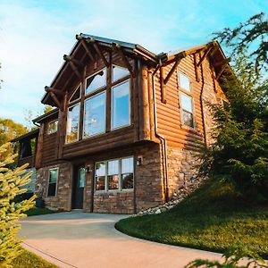 Water Lily Cabin By Amish Country Lodging Villa Berlin Exterior photo