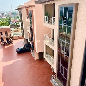 East Legon My Apartment Accra Exterior photo