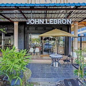 Collection O 91499 John Lebron House Hotel Sagulung Exterior photo