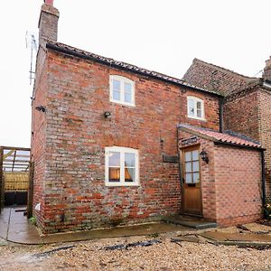 Butterfly Cottage Alford  Exterior photo