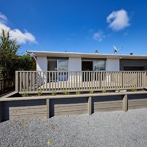 Views On Churchill Villa Kaikoura Exterior photo