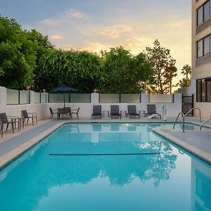 Courtyard By Marriott Cypress Anaheim / Orange County Hotel Exterior photo