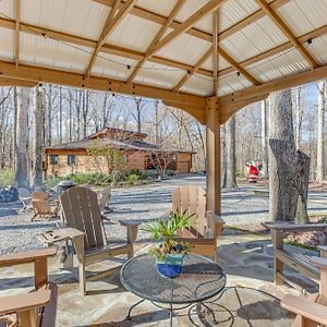 Peaceful Lawrenceville Cabin With Hot Tub On 6 Acres Villa Exterior photo