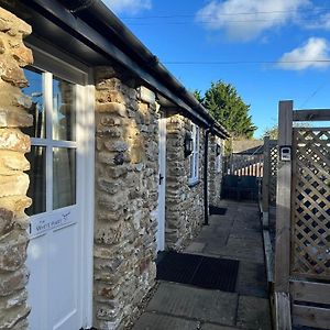 The White Hart Inn, Wilmington Widworthy Exterior photo